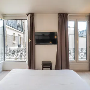 De Flore - Montmartre Paříž