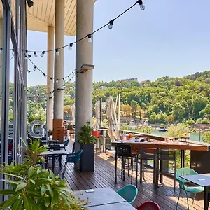 Отель Novotel Centre-confluence Bord De Saone Лион