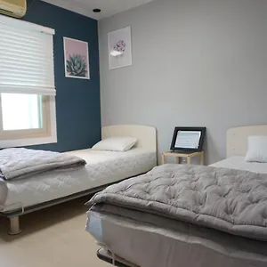 エアポート ゲスト ハウス 2*, 釜山広域市 韓国
