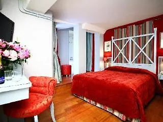 ***  Hotel Louvre Bons Enfants Paris France
